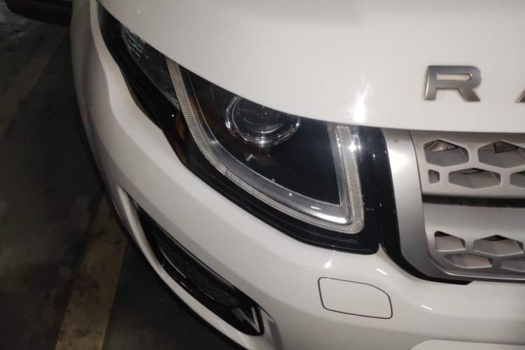 Used Land Rover Range Evoque 2018 240 PS SE Smart Brilliance Edition Right Front Headlight