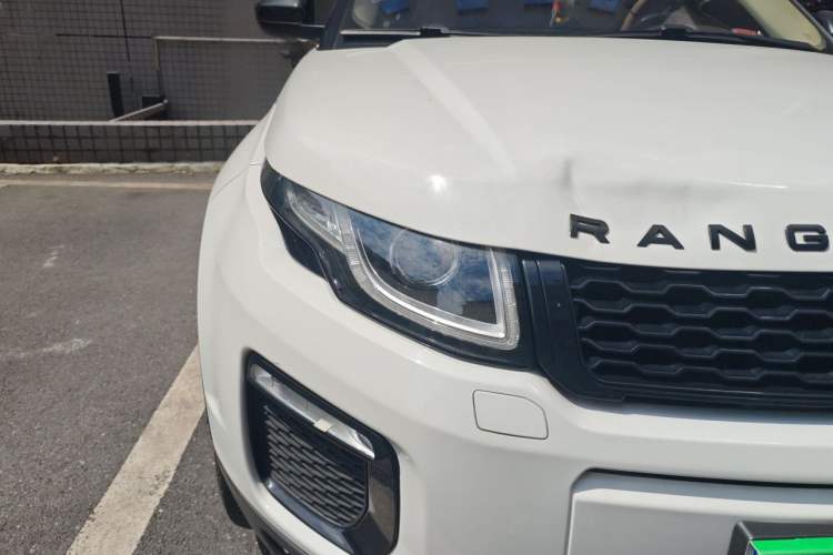 Used Land Rover Range Evoque 2018 240PS PURE Style Edition Right Front Headlight