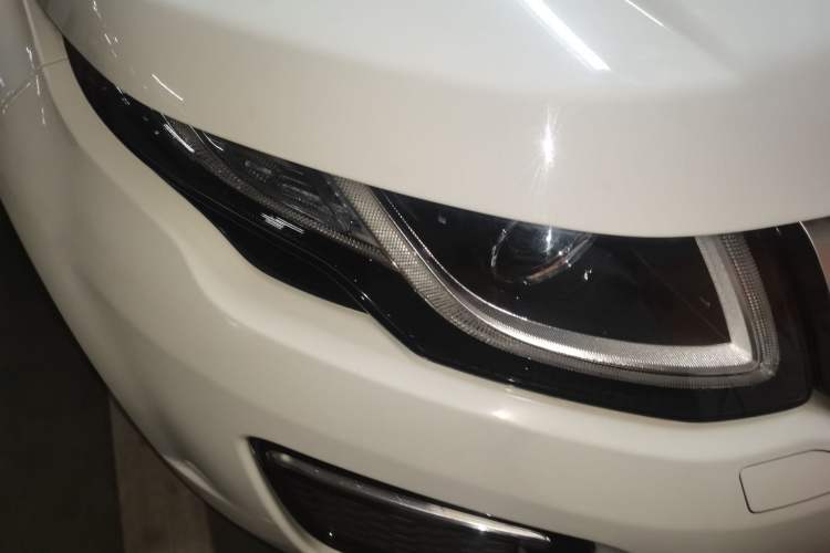 Used Land Rover Range Evoque 2018 240 PS SE Smart Brilliance Edition Right Front Headlight