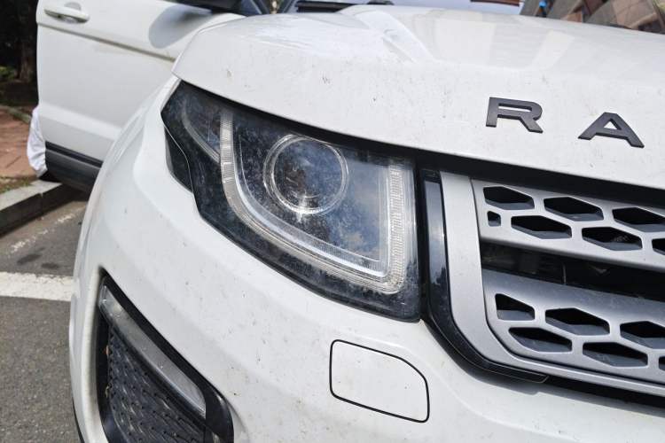 Used Land Rover Range Evoque 2018 200PS PURE New Fashion Edition Right Front Headlight