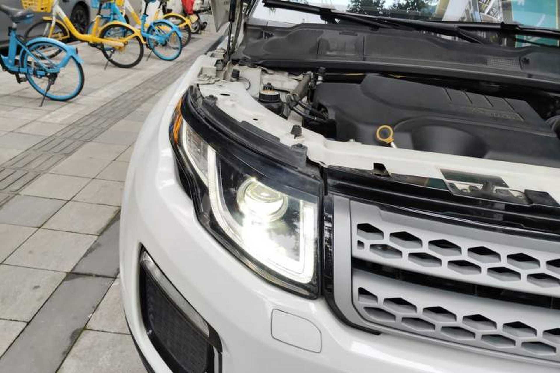 Used Land Rover Range Evoque 2018 240PS PURE Style Edition Right Front Headlight