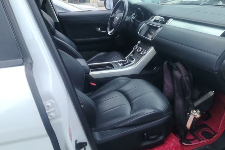 Used Land Rover Range Evoque 2018 200PS PURE New Fashion Edition Right Front Seat