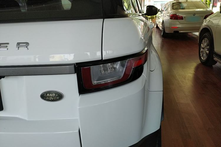 Used Land Rover Range Evoque 2018 240PS PURE Style Edition Right Rear Taillight