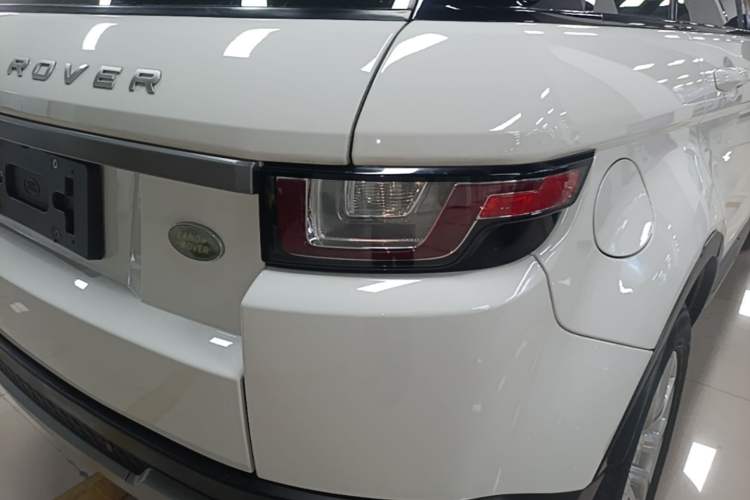 Used Land Rover Range Evoque 2018 200PS PURE New Fashion Edition Right Rear Taillight