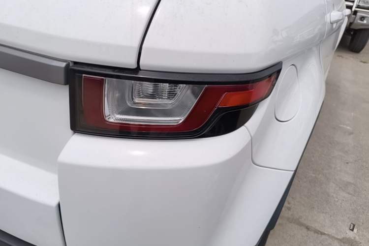 Used Land Rover Range Evoque 2018 240 PS SE Smart Brilliance Edition Right Rear Taillight