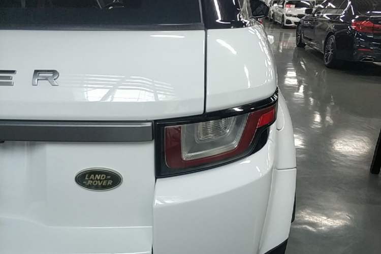 Used Land Rover Range Evoque 2018 240 PS SE Smart Brilliance Edition Right Rear Taillight