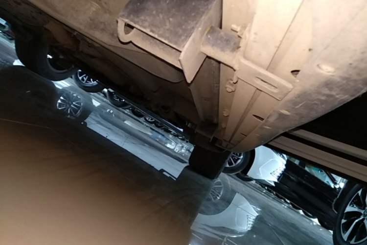 Used Land Rover Range Evoque 2018 240 PS SE Smart Brilliance Edition Right Side Sill