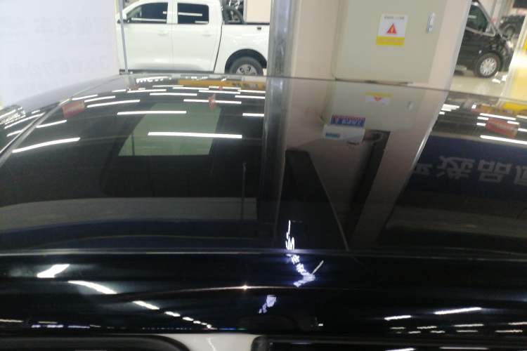 Used Land Rover Range Evoque 2018 240PS PURE Style Edition Roof