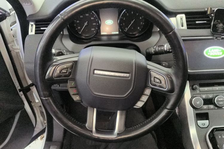 Used Land Rover Range Evoque 2018 240 PS SE Smart Brilliance Edition Steering Wheel