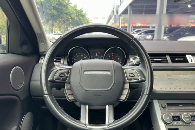 Used Land Rover Range Evoque 2018 240 PS SE Smart Brilliance Edition Steering Wheel