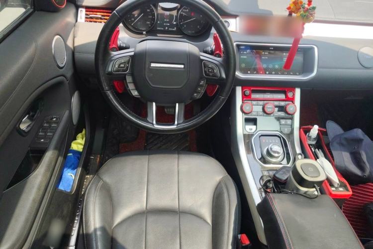 Used Land Rover Range Evoque 2018 240 PS SE Smart Brilliance Edition Steering Wheel