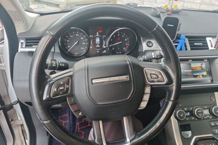 Used Land Rover Range Evoque 2018 200PS PURE New Fashion Edition Steering Wheel
