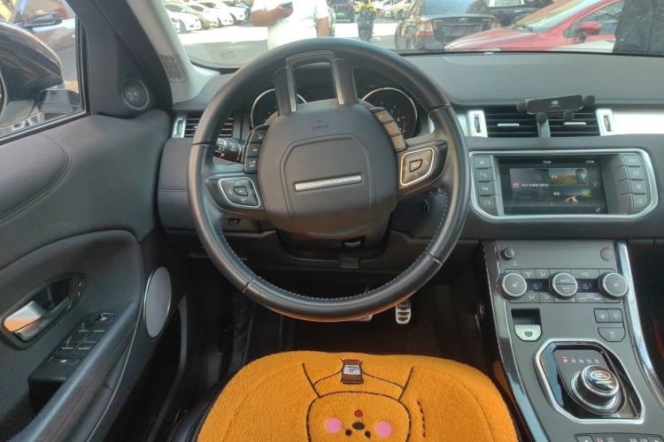 Used Land Rover Range Evoque 2018 240PS PURE Style Edition Steering Wheel