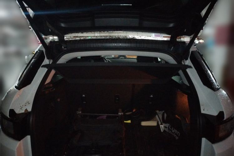Used Land Rover Range Evoque 2018 240 PS SE DYNAMIC Smart Edition Trunk