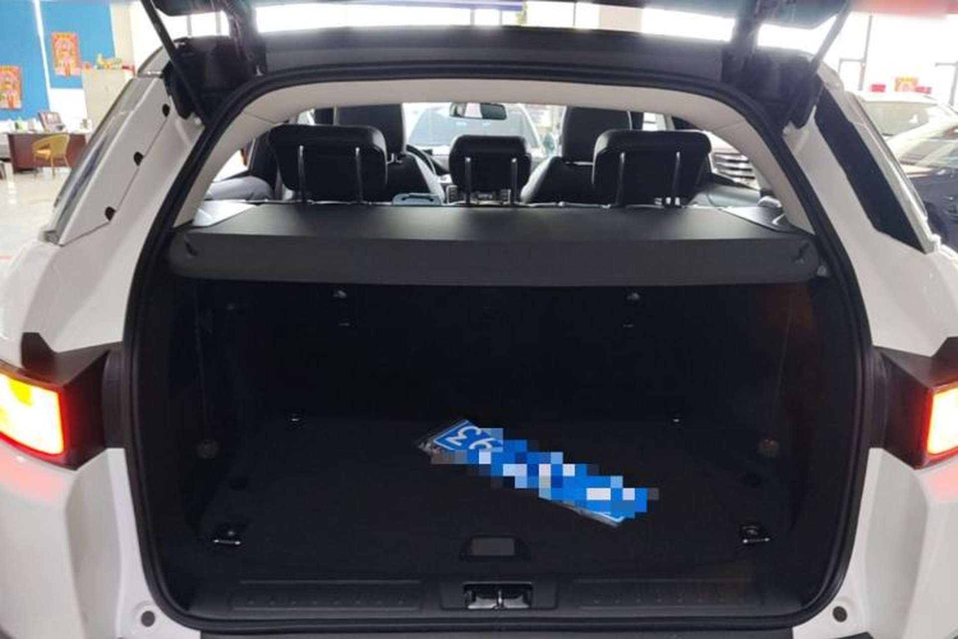 Used Land Rover Range Evoque 2018 240PS PURE Style Edition Trunk