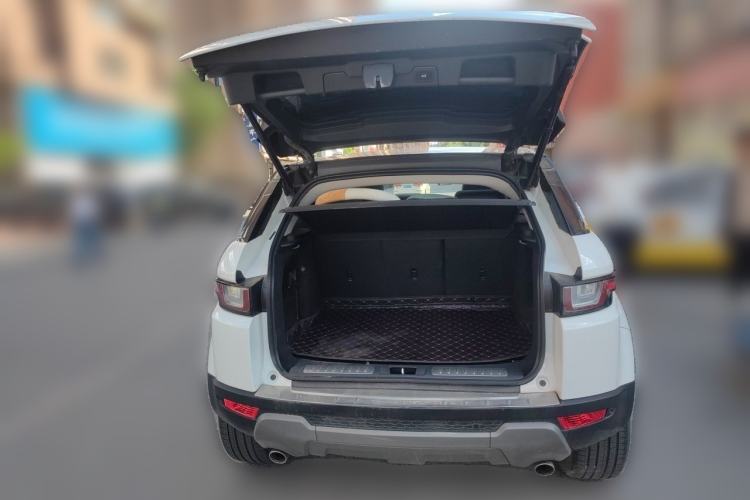 Used Land Rover Range Evoque 2018 240PS PURE Style Edition Trunk