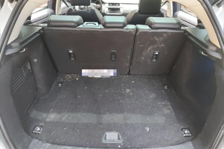 Used Land Rover Range Evoque 2018 200PS PURE New Fashion Edition Trunk