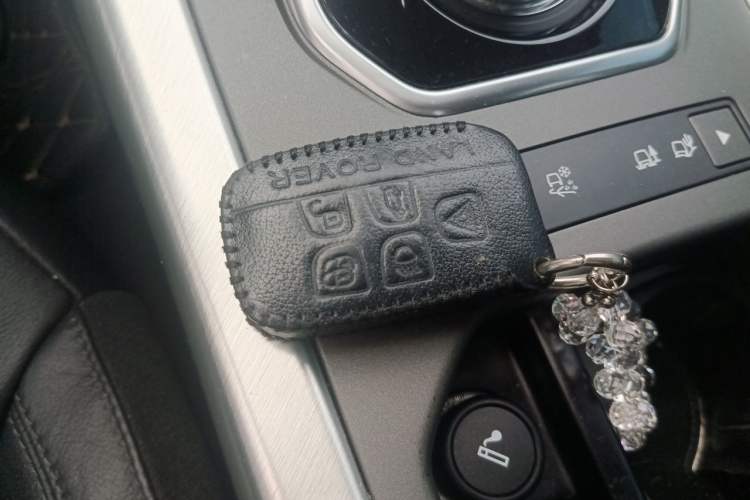 Used Land Rover Range Evoque 2018 240 PS SE Smart Brilliance Edition Vehicle Key