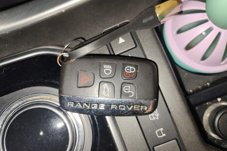 Used Land Rover Range Evoque 2018 200PS PURE New Fashion Edition Vehicle Key