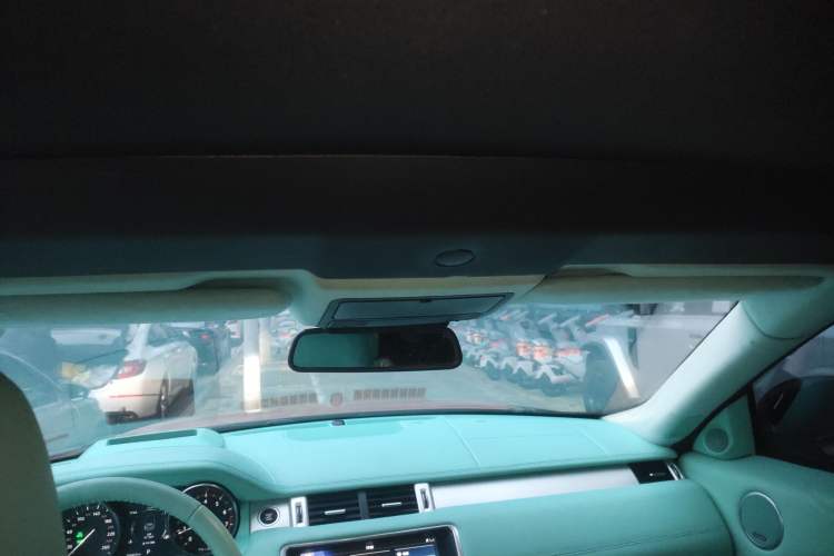 Used Land Rover Range Evoque 2018 240 PS HSE DYNAMIC Convertible Headliner