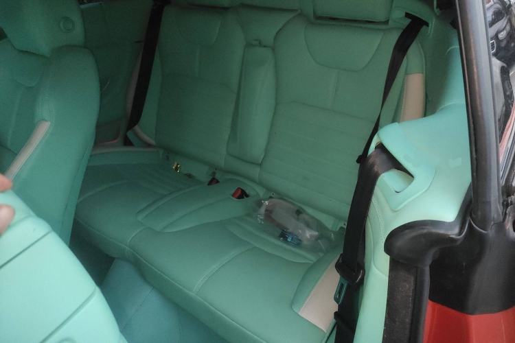 Used Land Rover Range Evoque 2018 240 PS HSE DYNAMIC Convertible Left Rear Seat