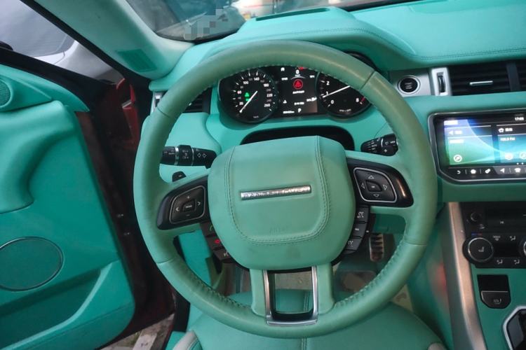 Used Land Rover Range Evoque 2018 240 PS HSE DYNAMIC Convertible Steering Wheel