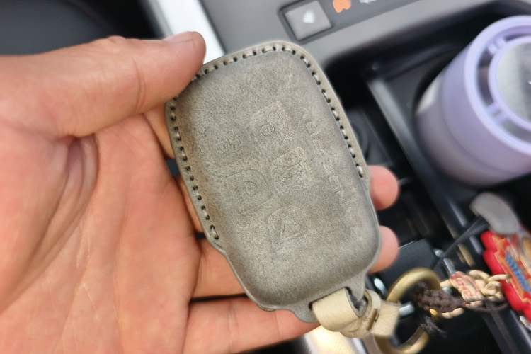 Used Land Rover Range Evoque 2018 240 PS HSE DYNAMIC Convertible Vehicle Key