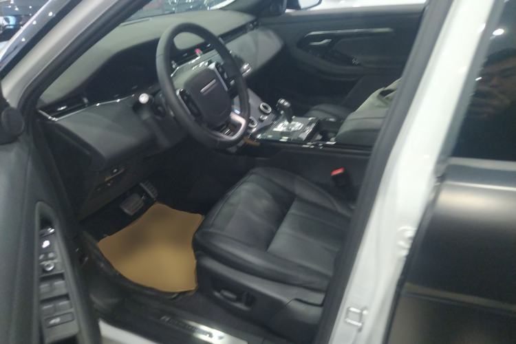 Used Land Rover Range Evoque 2020 249 PS R-DYNAMIC S Sport Edition Left Front Seat