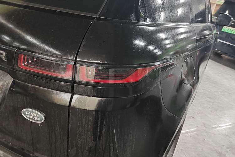 Used Land Rover Range Evoque 2020 249 PS R-DYNAMIC S Sport Edition Right Rear Taillight