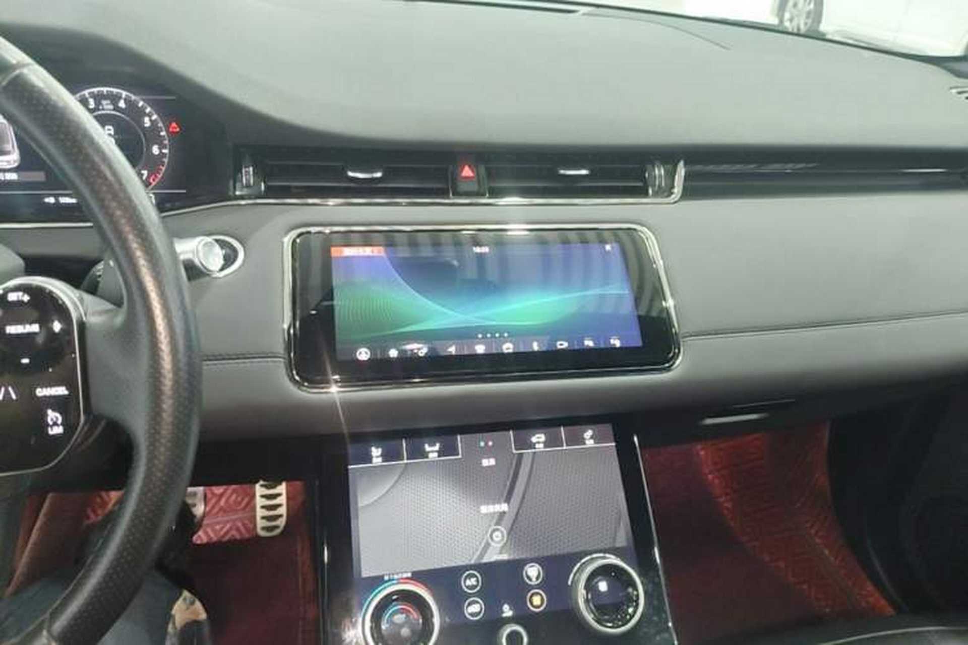 Used Land Rover Range Evoque 2020 249 PS R-DYNAMIC SE Sport Technology Edition Audio And AC Panel