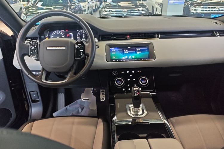 Used Land Rover Range Evoque 2020 249 PS R-DYNAMIC S Black Edition Sport Version Center Console