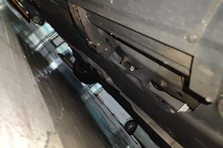 Used Land Rover Range Evoque 2020 249 PS R-DYNAMIC SE Sport Technology Edition Chassis Front Right