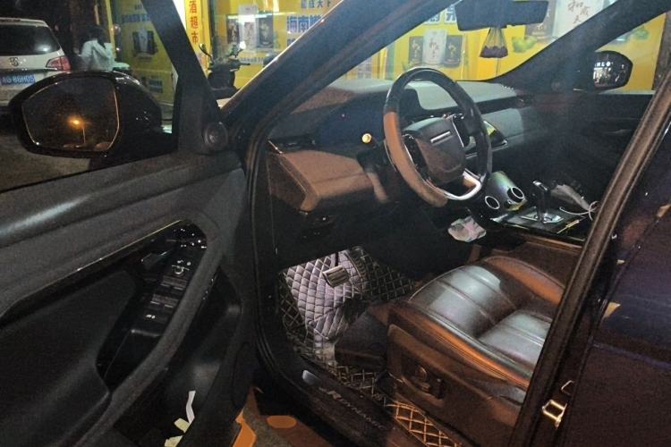Used Land Rover Range Evoque 2020 249 PS R-DYNAMIC SE Sport Technology Edition Driver Seat