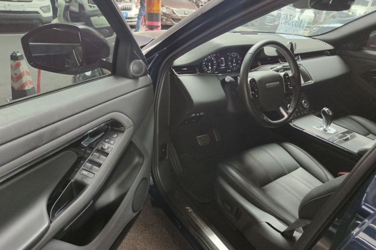 Used Land Rover Range Evoque 2020 249 PS R-DYNAMIC S Sport Edition Driver Seat