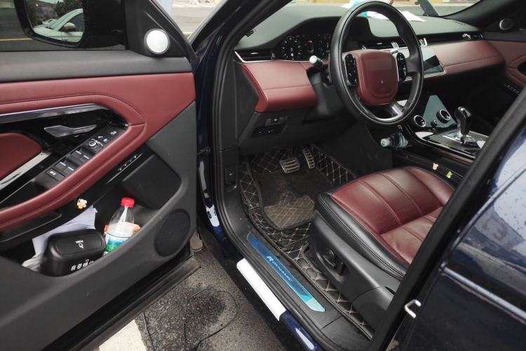 Used Land Rover Range Evoque 2020 249 PS R-DYNAMIC S Sport Edition Driver Seat