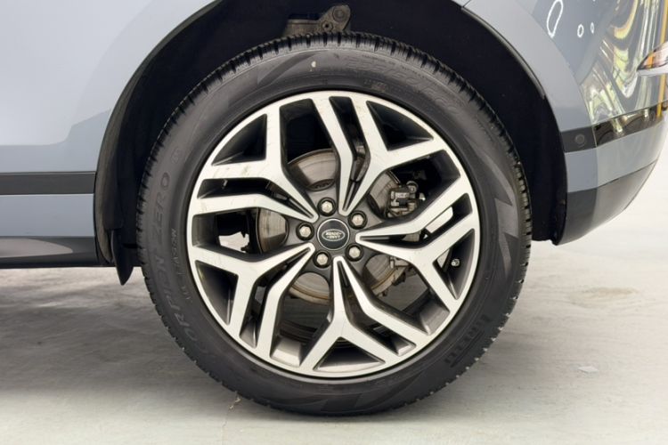 Used Land Rover Range Evoque 2020 249 PS R-DYNAMIC SE Sport Technology Edition Exterior 6