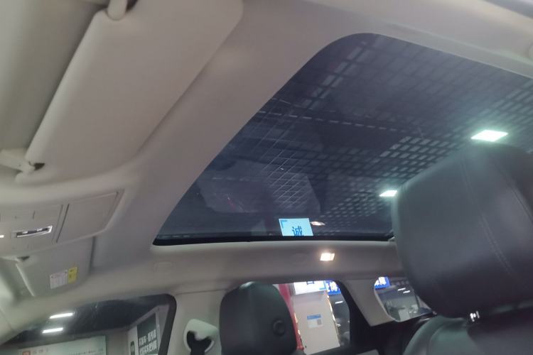 Used Land Rover Range Evoque 2020 249 PS R-DYNAMIC SE Sport Technology Edition Headliner