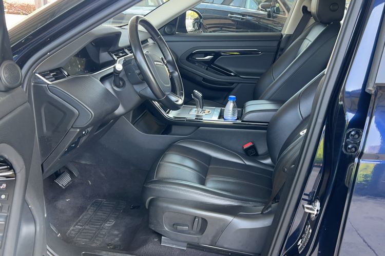 Used Land Rover Range Evoque 2020 249 PS Youth Edition Interior 1