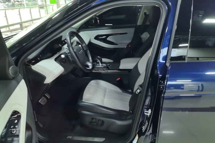 Used Land Rover Range Evoque 2020 249 PS R-DYNAMIC SE Sport Technology Edition Left Front Seat
