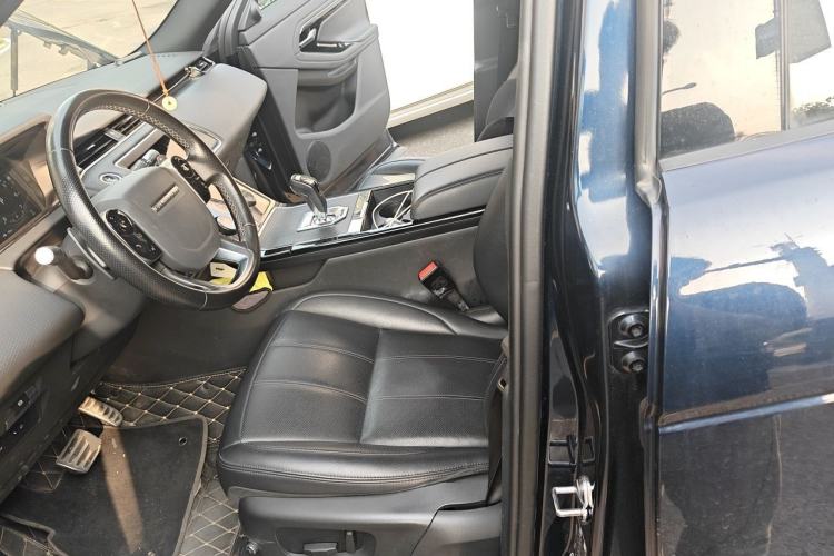 Used Land Rover Range Evoque 2020 249 PS R-DYNAMIC S Sport Edition Left Front Seat