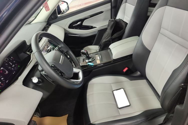 Used Land Rover Range Evoque 2020 249 PS R-DYNAMIC S Sport Edition Left Front Seat