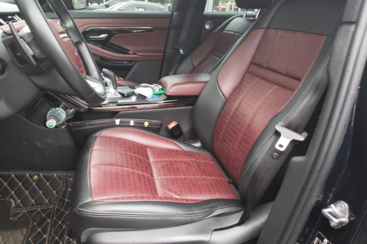 Used Land Rover Range Evoque 2020 249 PS R-DYNAMIC S Sport Edition Left Front Seat