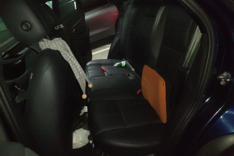 Used Land Rover Range Evoque 2020 249 PS R-DYNAMIC SE Sport Technology Edition Left Rear Seat