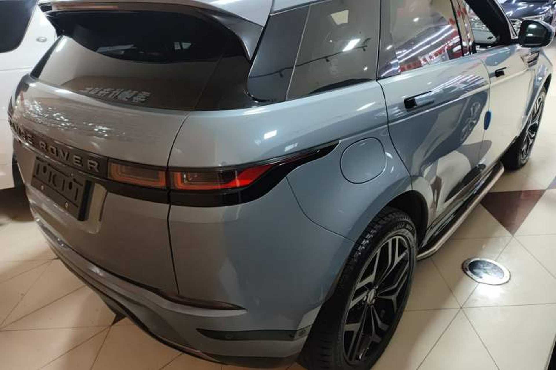 Used Land Rover Range Evoque 2020 249 PS R-DYNAMIC S Sport Edition Rear Right 45 Deg