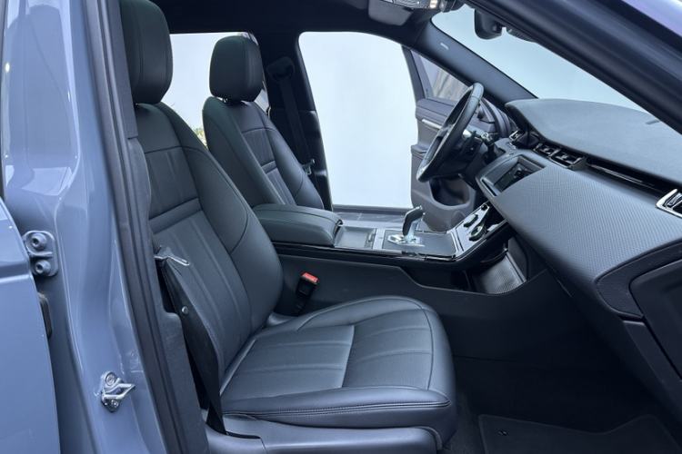 Used Land Rover Range Evoque 2020 249 PS R-DYNAMIC S Sport Edition Right Front Seat