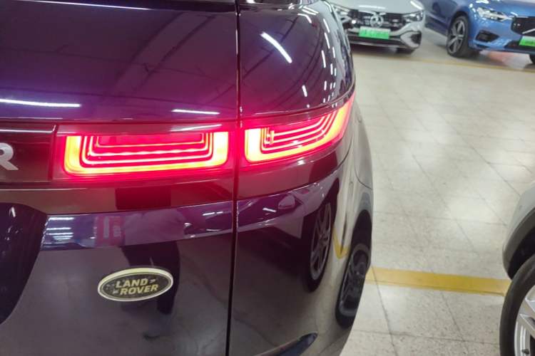 Used Land Rover Range Evoque 2020 249 PS R-DYNAMIC S Sport Edition Right Rear Taillight