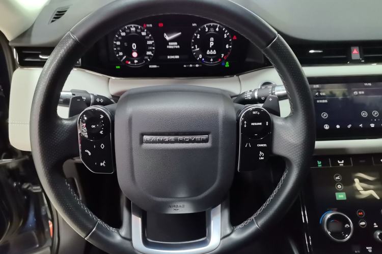 Used Land Rover Range Evoque 2020 249 PS R-DYNAMIC SE Sport Technology Edition Steering Wheel