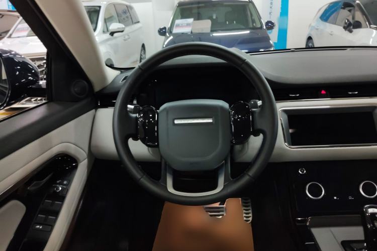 Used Land Rover Range Evoque 2020 249 PS R-DYNAMIC S Sport Edition Steering Wheel