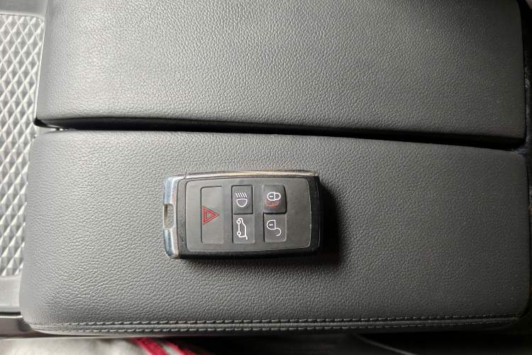 Used Land Rover Range Evoque 2020 249 PS R-DYNAMIC S Sport Edition Vehicle Key