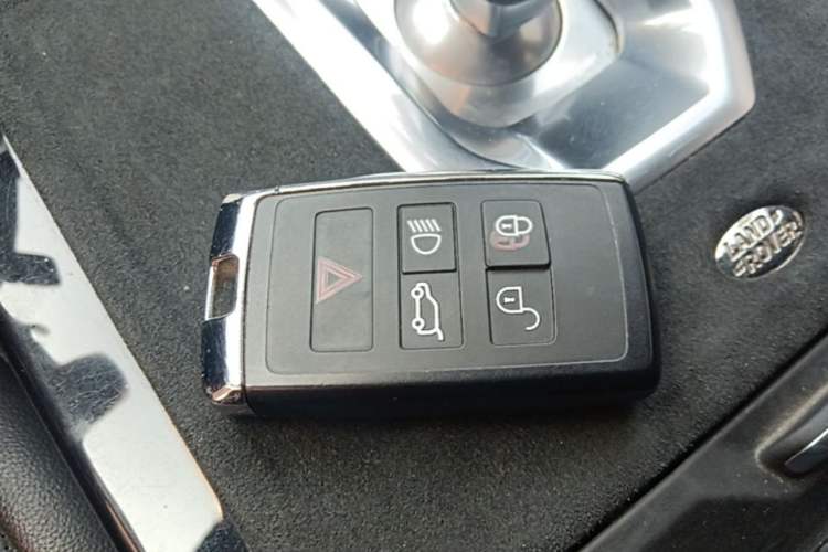 Used Land Rover Range Evoque 2020 249 PS R-DYNAMIC S Sport Edition Vehicle Key